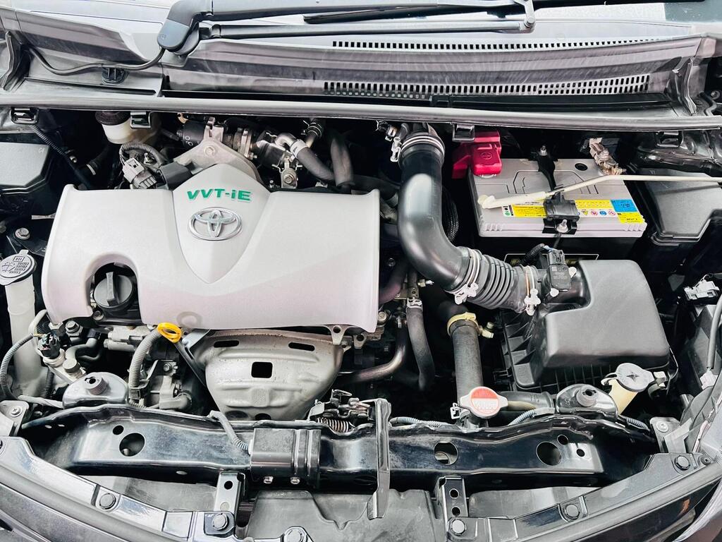 Toyota Yaris - Image 24