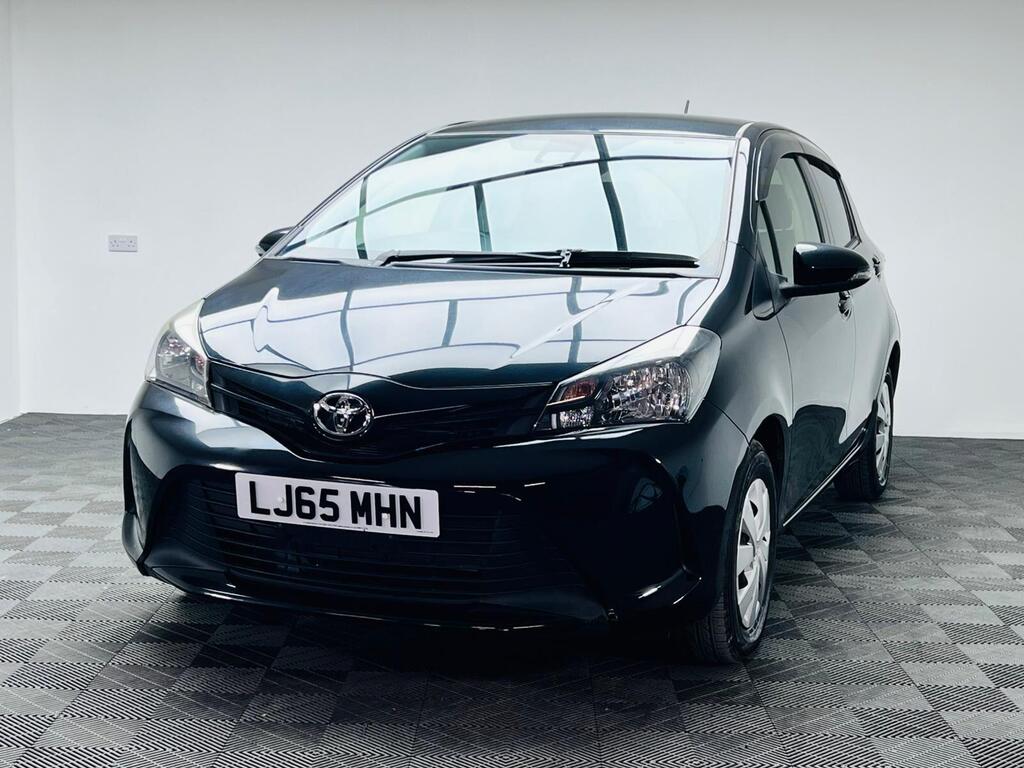 Toyota Yaris - Image 9