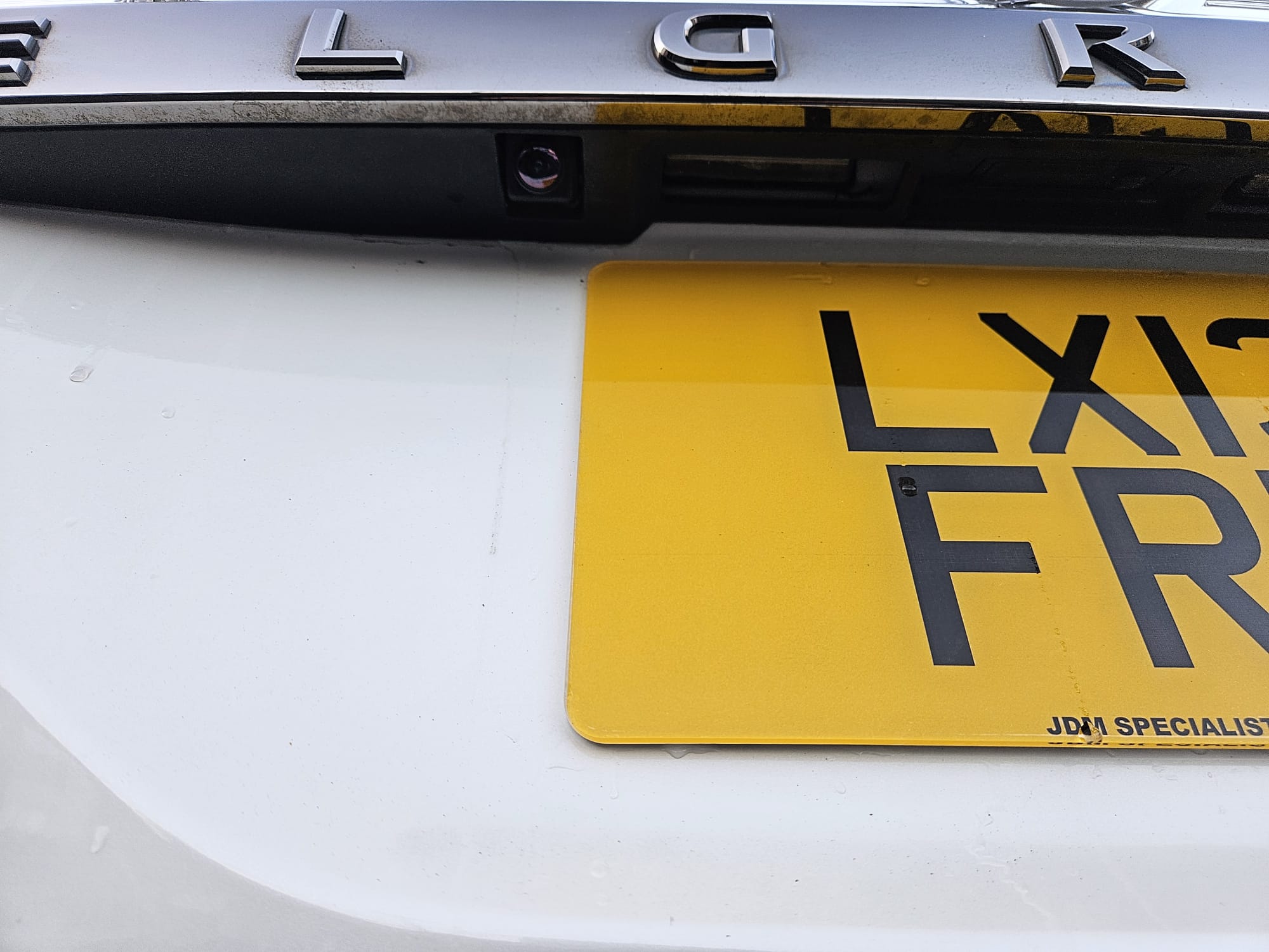 Nissan Elgrand - Image 49